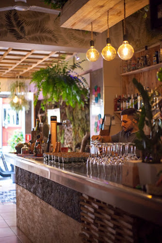 Mestizos Santa Cruz — restaurants